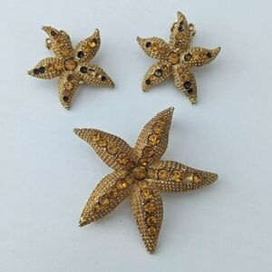 Vintage Starfish Brooch With Rhinestones and Matching Clip-On Earrings